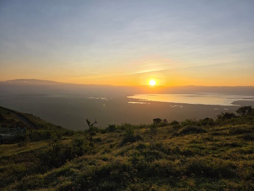NgorongoroSunrise2.jpg